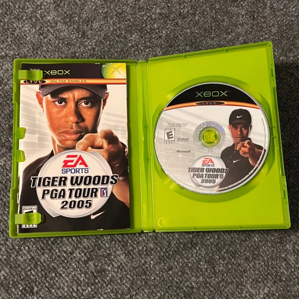 Tiger Woods PGA Tour 2005 Microsoft Xbox EA Sports Golf Game CIB Complete